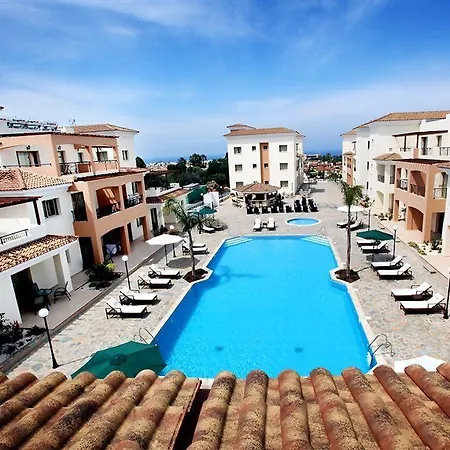 Oracle Exclusive 4* Paphos
