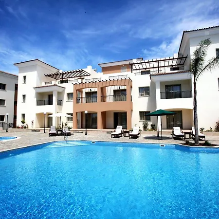 Oracle Exclusive Aparthotel Paphos